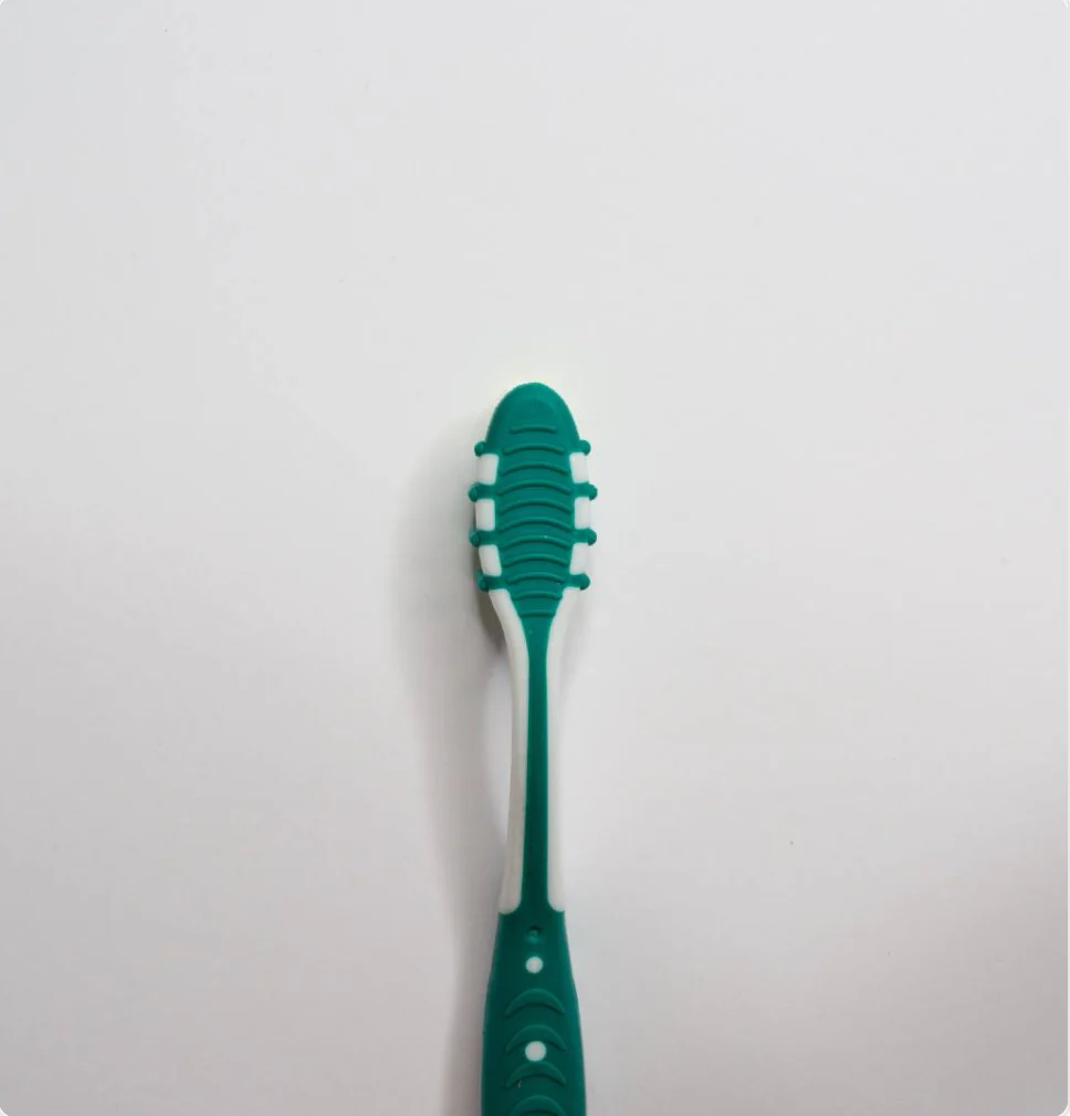 BROSSE À DENTS EXTRA CLEAN -SOIES MOYENNES (VERT-BLANC) CHOGAN - Image 3